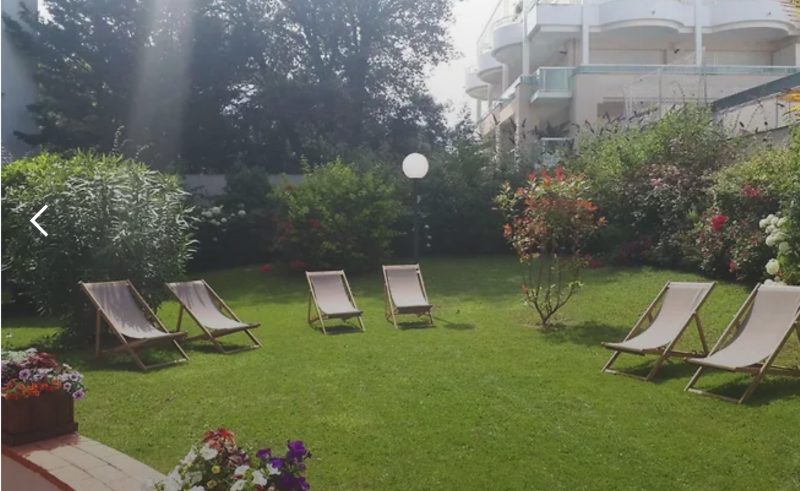VILLA D'ETE - vue 3