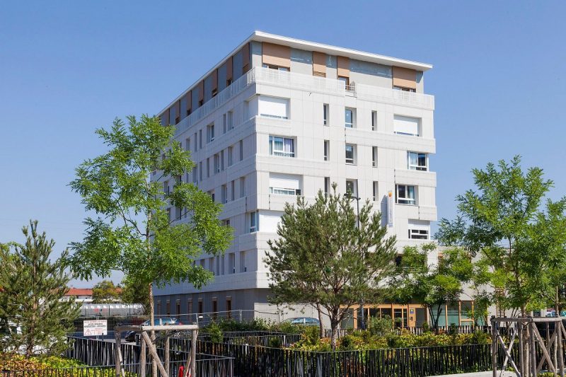 NEHÔ SUITES PORTE DE GENEVE