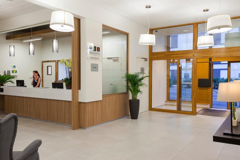 NEHÔ SUITES PORTE DE GENEVE - vue 3